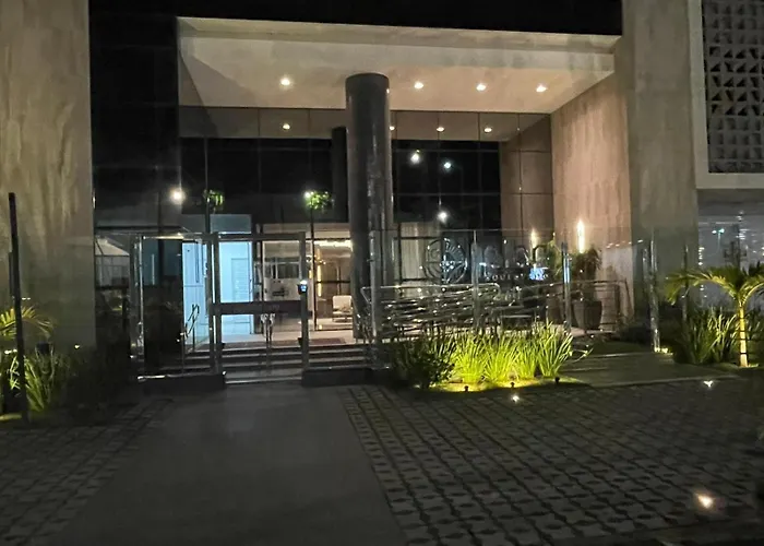 Moderno E Novo Apt Em Frente O Shopping Boulevard